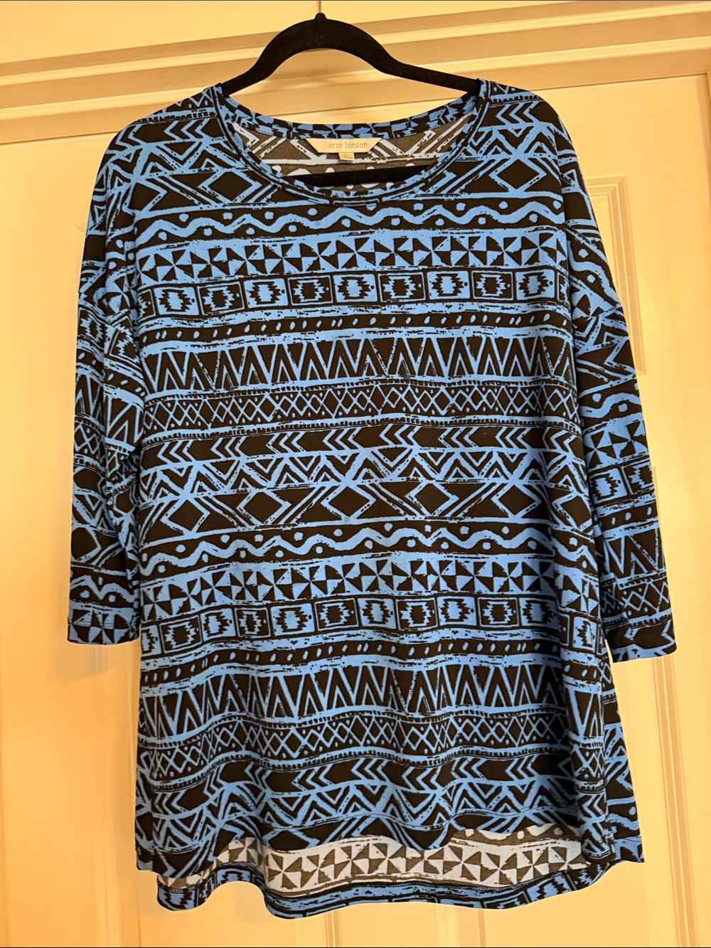erin london Black and Blue Geometric Tunic Top